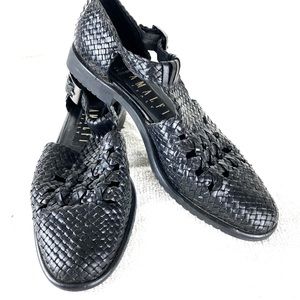 Vintage Amalfi Italy leather woven T strap flats